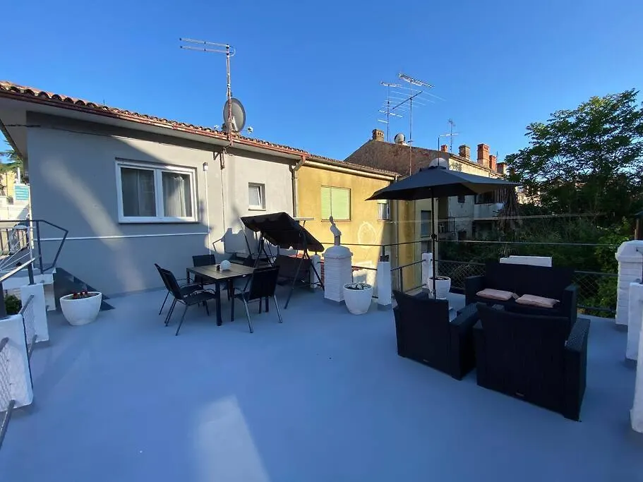 Green Oasis New Apartment Pula Croatia
