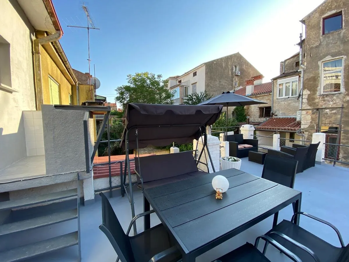 Green Oasis New Apartment Pula