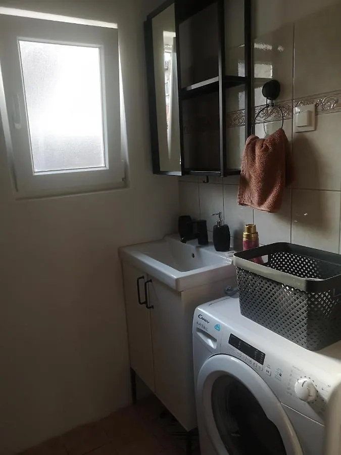 Green Oasis New Apartment Pula