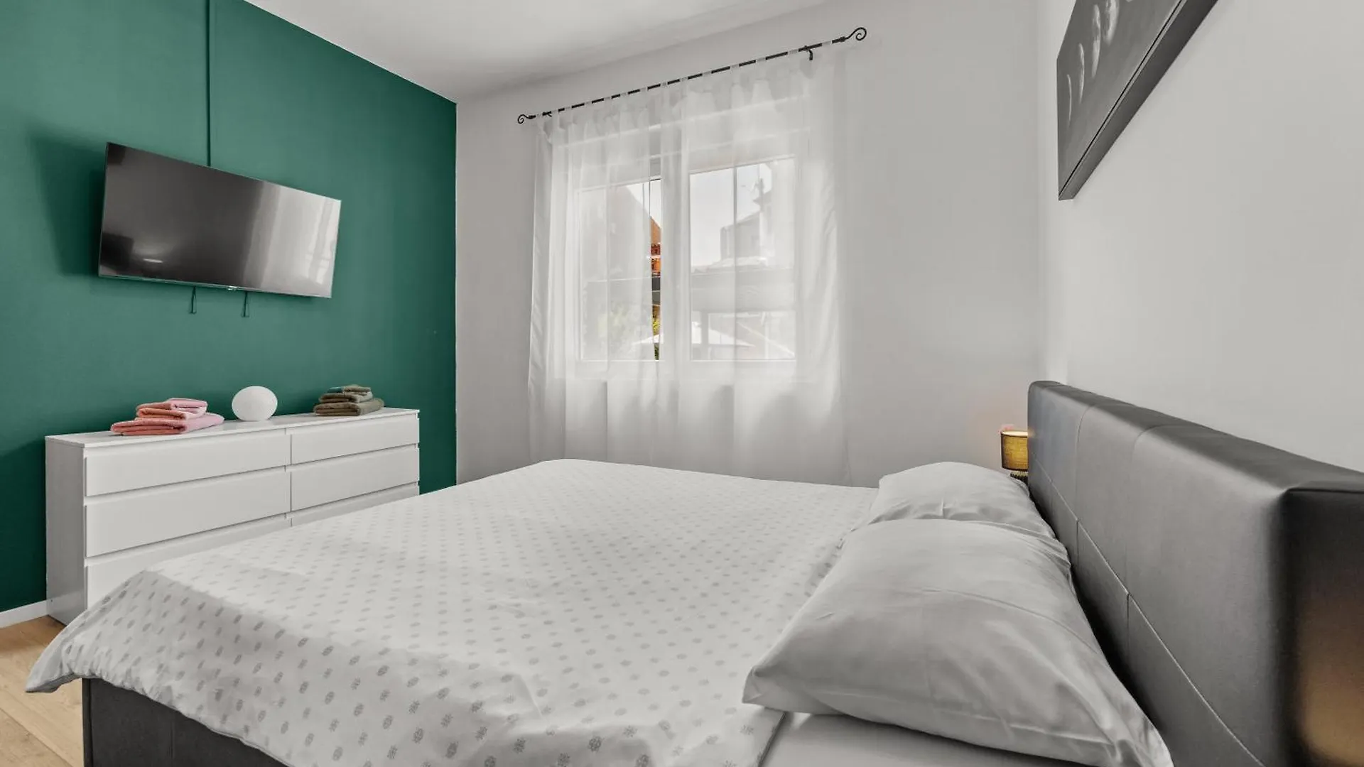 Green Oasis New Apartment Pula